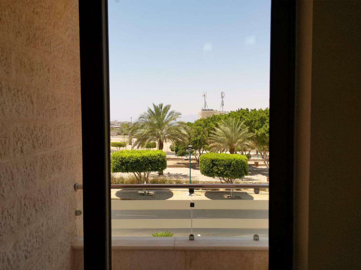 Al Jawad Suites Aqaba Extérieur photo